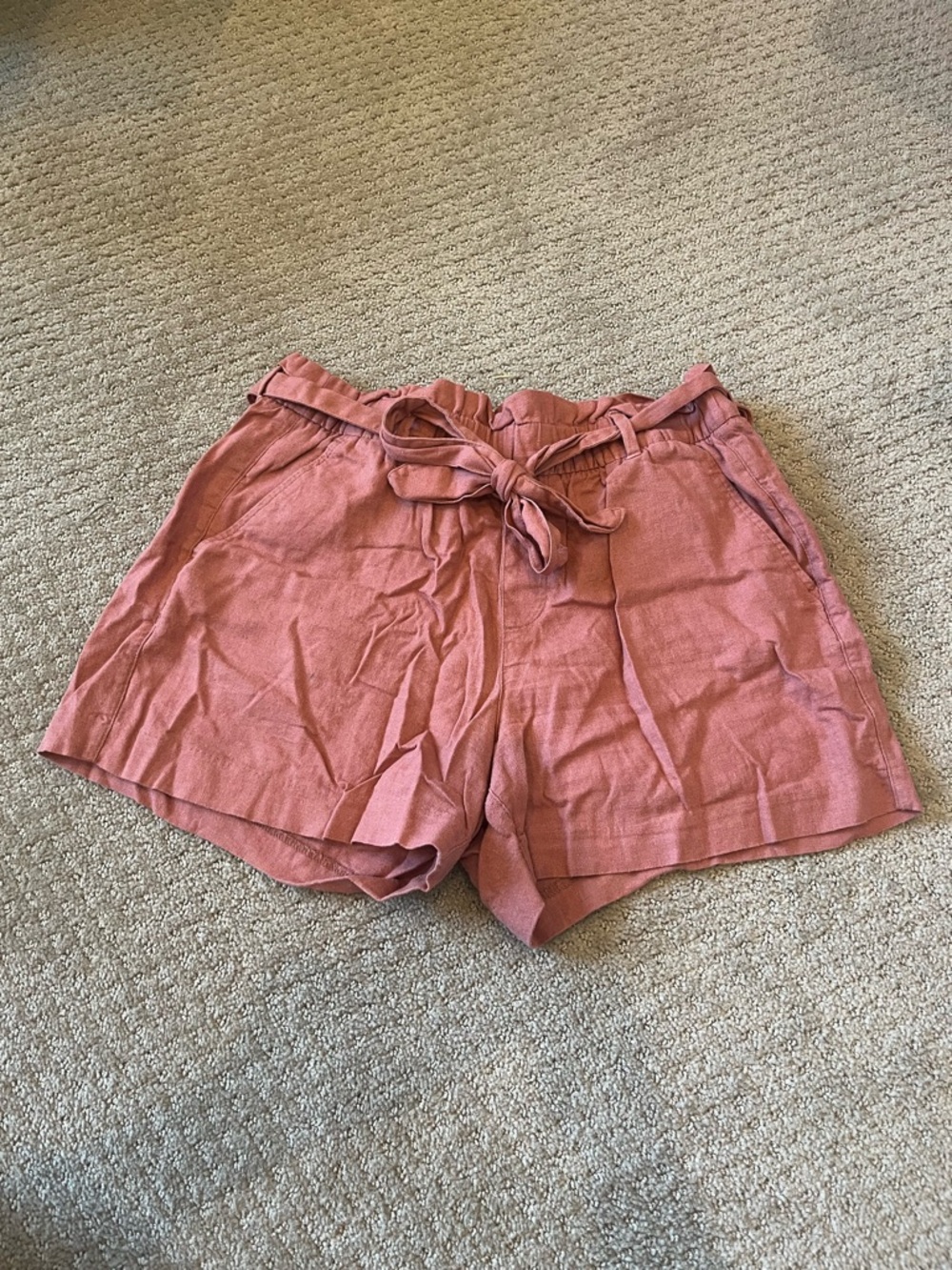 Old Navy Waist Tie Shorts in Pink